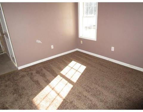 35 Swifts Beach Rd, Wareham, MA 02571 photo 2