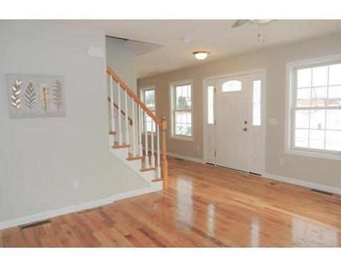 201 Morton St, Springfield, MA 01119 photo 11