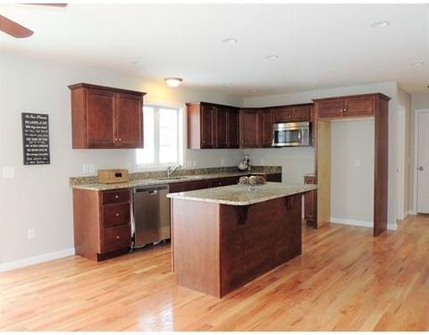 201 Morton St, Springfield, MA 01119 photo 7