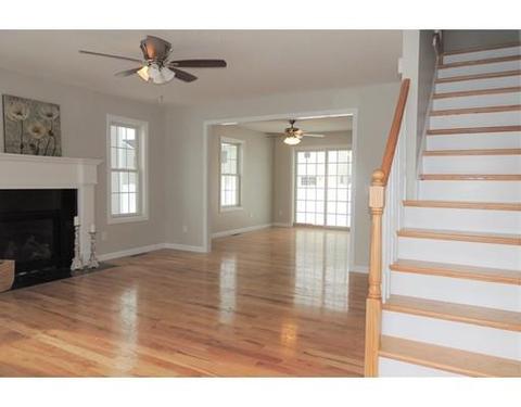 201 Morton St, Springfield, MA 01119 photo 2