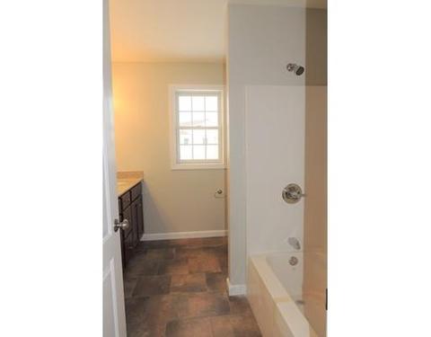 201 Morton St, Springfield, MA 01119 photo 17