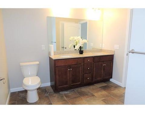 201 Morton St, Springfield, MA 01119 photo 24