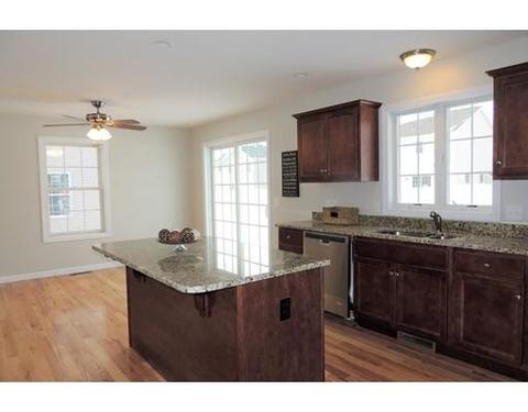 201 Morton St, Springfield, MA 01119 photo 5