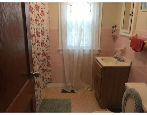 1345 Worcester St, Springfield, MA 01151 photo 5