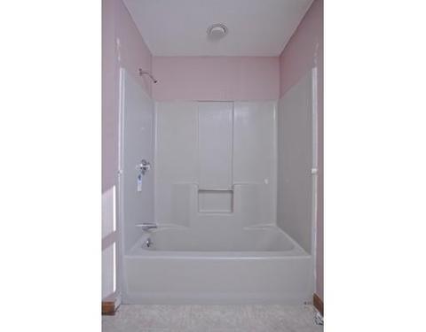 137 Schoolhouse Rd, Chicopee, MA 01020 photo 19