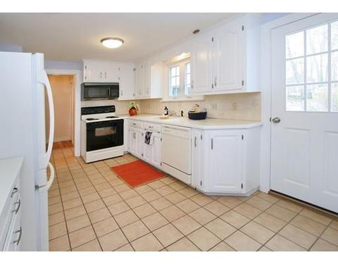 26 Morrison Rd, Wakefield, MA 01880 photo 9