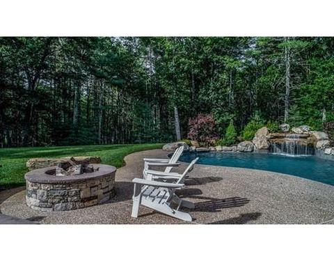 17 Thicket Cir, Stow, MA 01775 photo 6