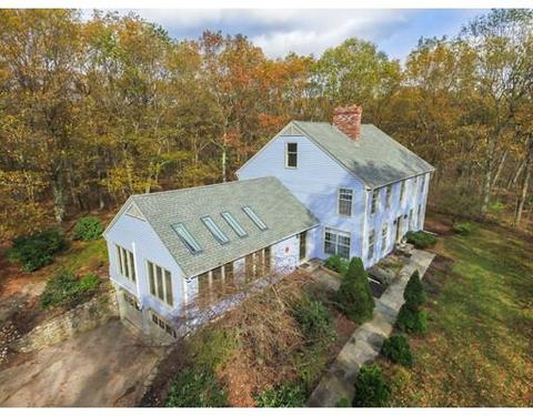 236 North St, Upton, MA 01568 photo 1