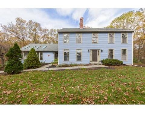 236 North St, Upton, MA 01568 photo 2
