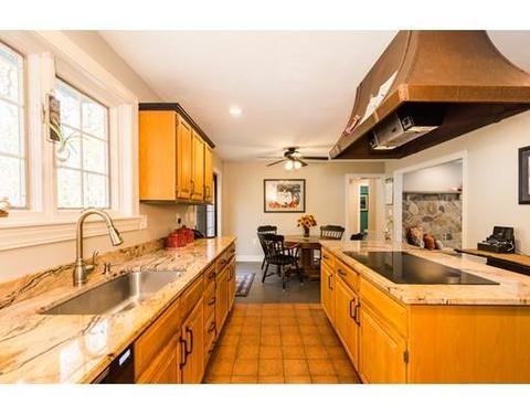 236 North St, Upton, MA 01568 photo 13