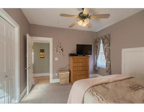 26 Townsend St, Pepperell, MA 01463 photo 17