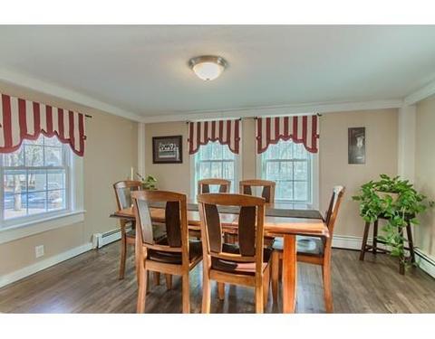 26 Townsend St, Pepperell, MA 01463 photo 6