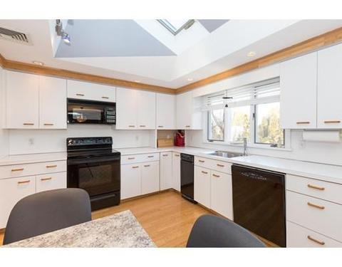 14 Trager Rd, Marblehead, MA 01945 photo 10
