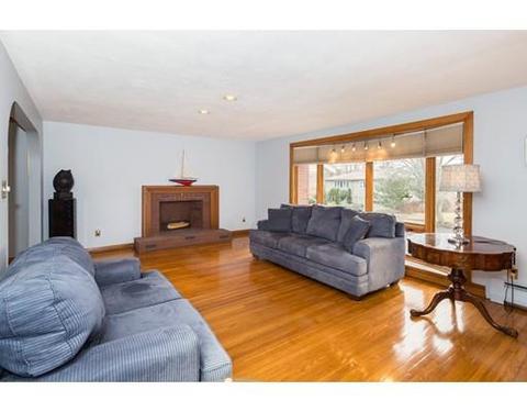 14 Trager Rd, Marblehead, MA 01945 photo 3