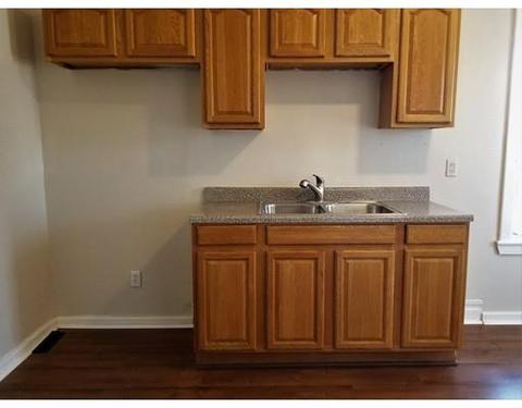 19 Merrick Ave, Springfield, MA 01109 photo 18