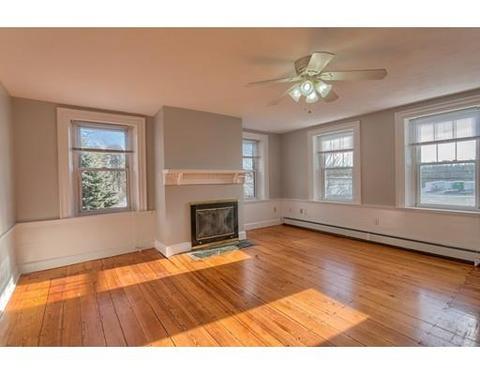 205 Main St, Townsend, MA 01469 photo 8
