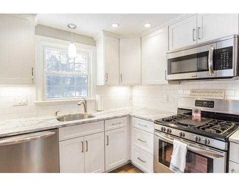 118 Locust St, Danvers, MA 01923 photo 4