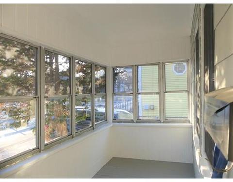 15 Wright St, Lowell, MA 01854 photo 7