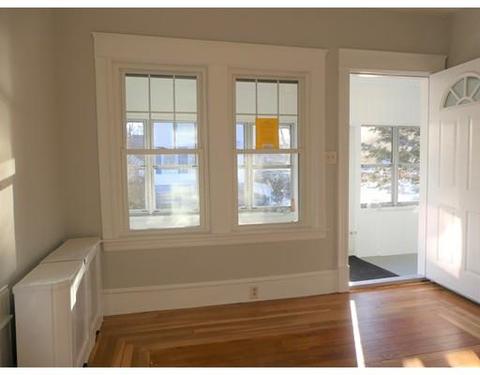15 Wright St, Lowell, MA 01854 photo 5