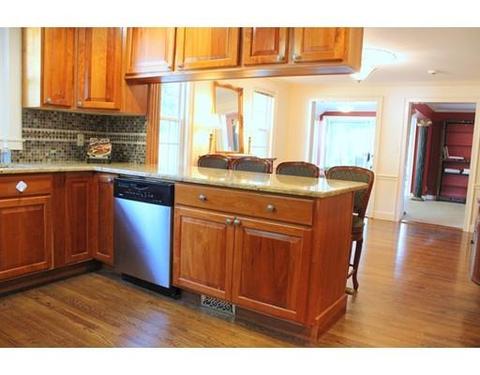 115 Summer St, Hingham, MA 02043 photo 12