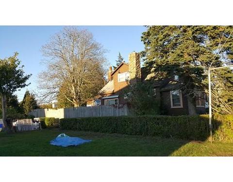 12 Gilbert St, Fairhaven, MA 02719 photo 4