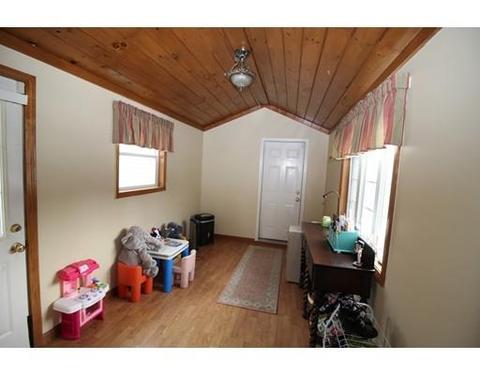 145 Brookside Dr, Gardner, MA 01440 photo 14