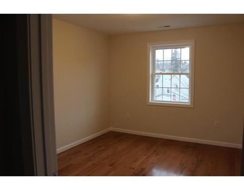 16 Coburn Ave, Worcester, MA 01604 photo 15