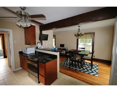 14 Spring St, Saugus, MA 01906 photo 8
