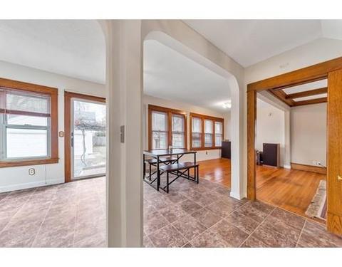 17 Hartford Ter, Springfield, MA 01118 photo 11