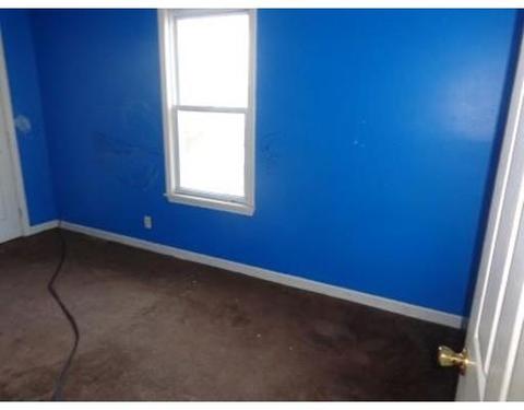 16 Merrick Ave, Springfield, MA 01109 photo 6