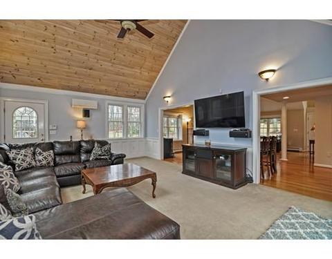494 Gilbert St, Mansfield, MA 02048 photo 17