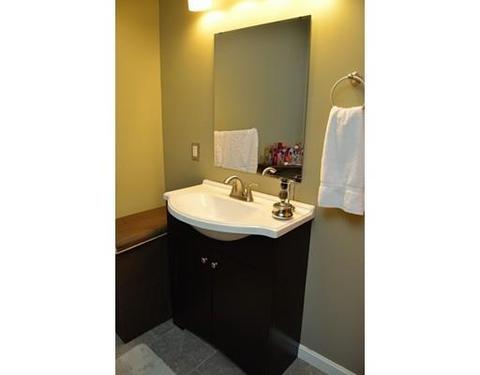 10 Dyer St, Fall River, MA 02720 photo 12