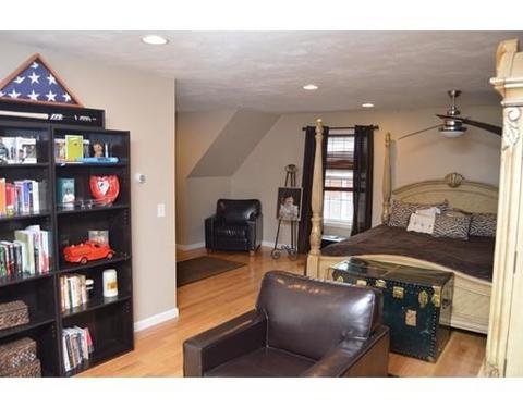 10 Dyer St, Fall River, MA 02720 photo 7