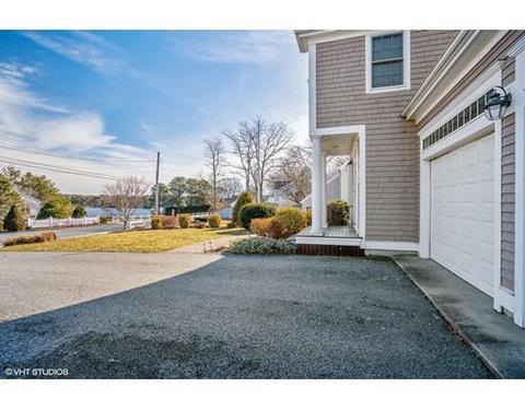 54 James Cir, Mashpee, MA 02649 photo 2