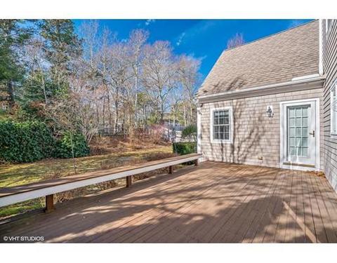 54 James Cir, Mashpee, MA 02649 photo 18