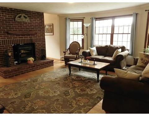 364 Thompson Rd, Webster, MA 01570 photo 11