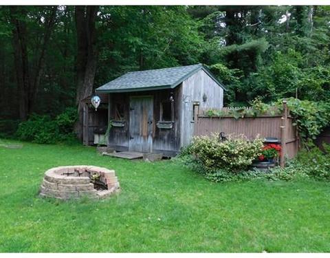 364 Thompson Rd, Webster, MA 01570 photo 4