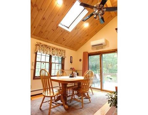 364 Thompson Rd, Webster, MA 01570 photo 7