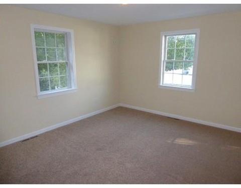 328 Arnold St, Springfield, MA 01119 photo 6
