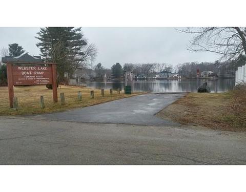 55 Freeman Ave, Webster, MA 01570 photo 4