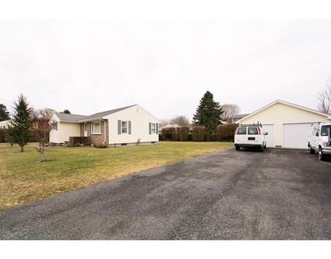 166 Hill St, Fall River, MA 02723 photo 1