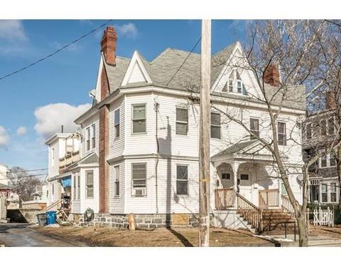 52 Abbott St, Lawrence, MA 01843 photo 2