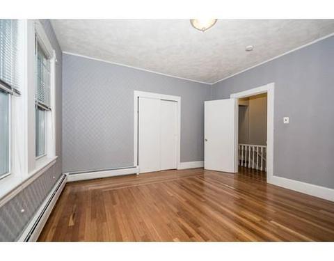 52 Abbott St, Lawrence, MA 01843 photo 11
