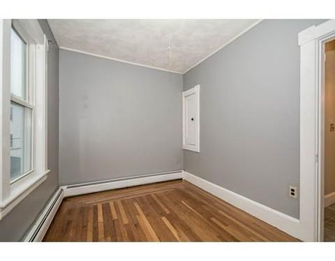 52 Abbott St, Lawrence, MA 01843 photo 14