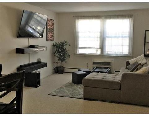 33 Holten St #5, Danvers, MA 01923 photo 5
