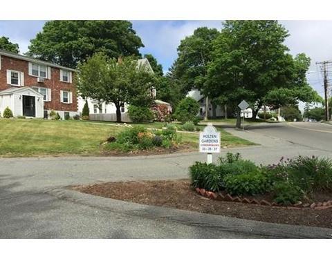 33 Holten St #5, Danvers, MA 01923 photo 2