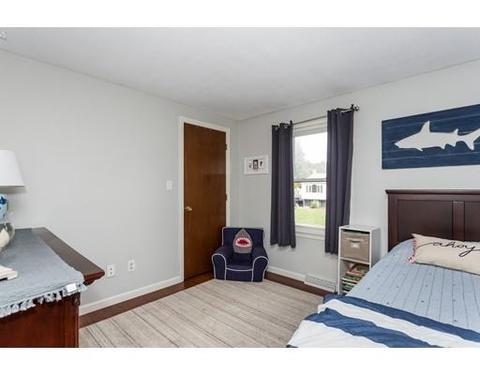 218 Ellendale Cir, Springfield, MA 01128 photo 14