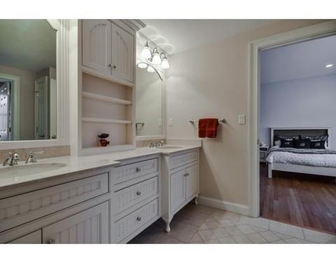 137 Centre St, Dover, MA 02030 photo 19