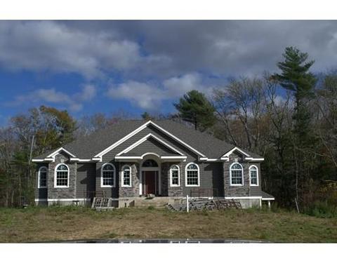 8 Blacksmith Dr, Acushnet, MA 02743 photo 1