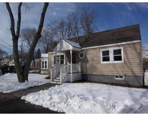 15 Macarthur Rd, Beverly, MA 01915 photo 1